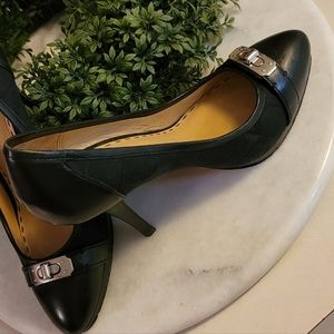 Coach  Camille | Coach's signature fabric,turnlock. Size 6